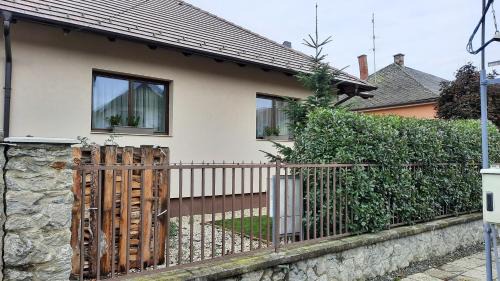 Szombathely House | Aranypatak apartmanház