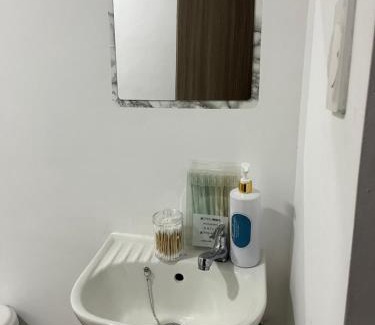 Trece Martires Hotel | Aras Solace Place