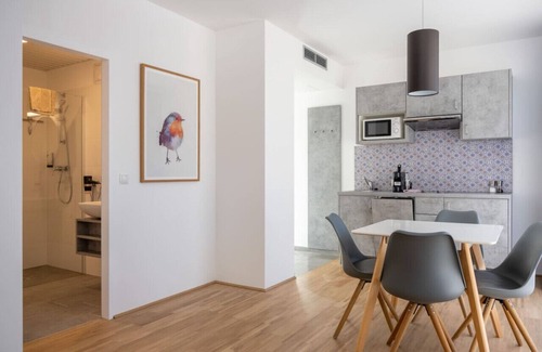 Geidorf Apartment | Arbio I 2 bedrooms Apart near Graz Clock Tower