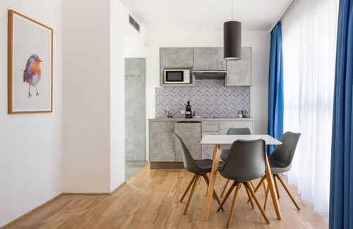 Geidorf Apartment | Arbio I 2 bedrooms Apart near Graz Clock Tower