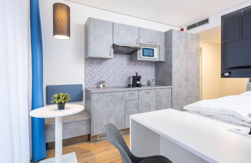 Geidorf Apartment | Arbio I Cozy Apart Balcony near Graz University