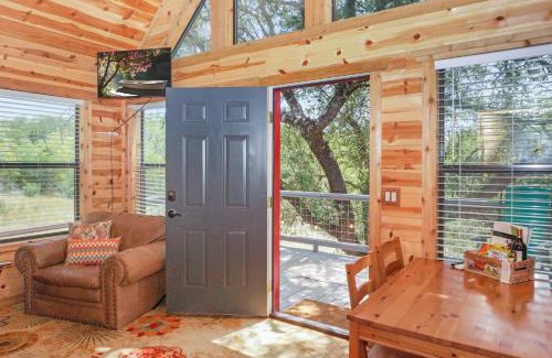 Dripping Springs House | Arbor House of Dripping Springs - Finch House