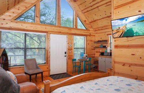 Dripping Springs House | Arbor House of Dripping Springs - Nautical House