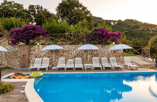 Sant'Angelo di Brolo House | Arcaloro Resort Rooms