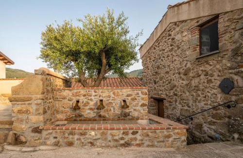 Sant'Angelo di Brolo House | Arcaloro Resort Rooms