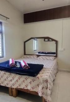 Hampi House | Archana Guest House River View