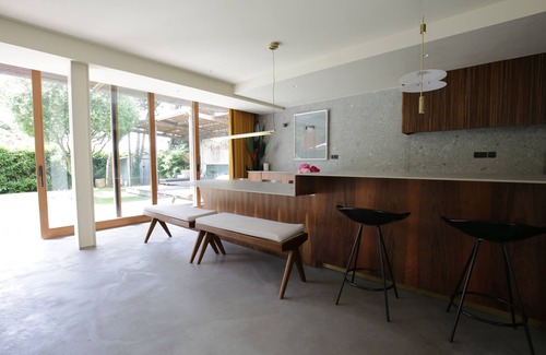 Montessuy House | Architect-designed villa with swimming pool in Lyon