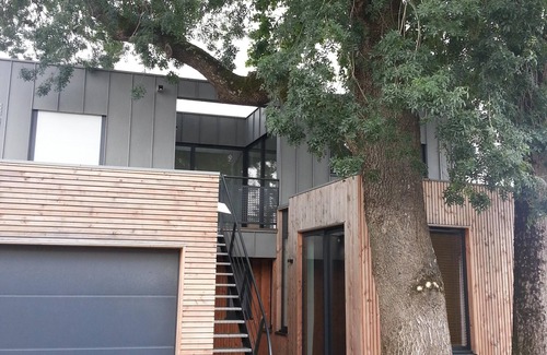 Lion d'Or - Gilarderie Apartment | Architect house 'ash' for 2 persons, quiet, close to transport.