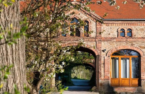 Buhlau Apartment | Architect's apartment with private sauna, whirlpool bath, wood-burning stove .