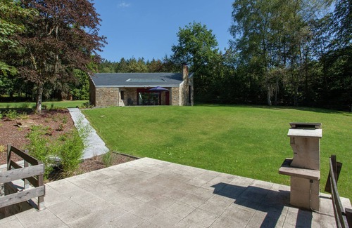 Stoumont House | Architect’s Gem in Stoumont