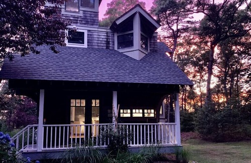 Charlestown House | Architectural Award Winning Retreat on 5+ Private Acres Close to Beach