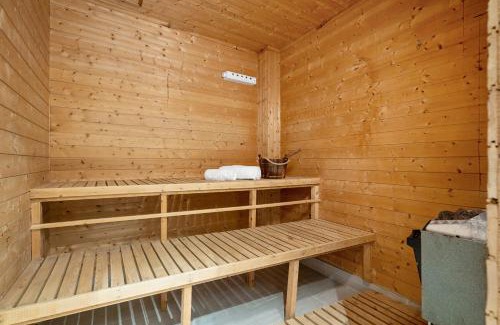 Tromsdalen Apartment | Arctic Aurora Apartment I SAUNA I FREE Parking