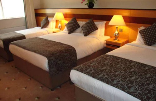 Tuam Hotel | Ard Ri House Hotel
