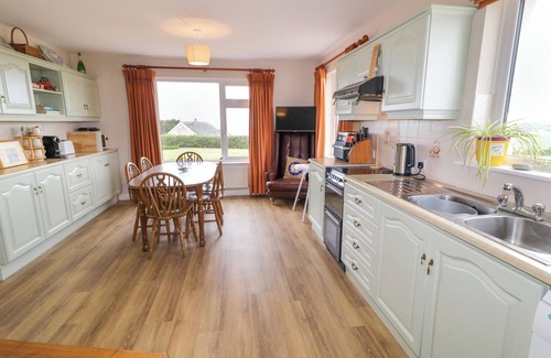 Ballyliffin House | ARDAGH COTTAGE, pet friendly in Ballyliffin, County Donegal