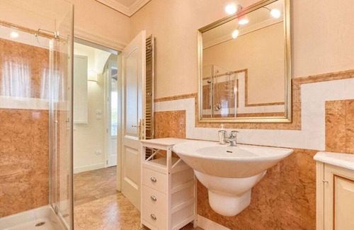 Soiano del Lago Villa | Ardea Comfortable holiday residence