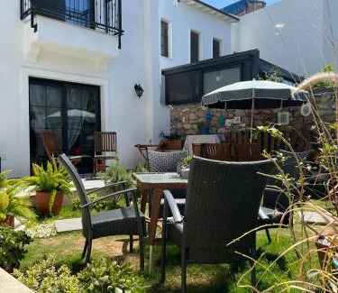 Bodrum City Center Bed & Breakfast | Arden's House