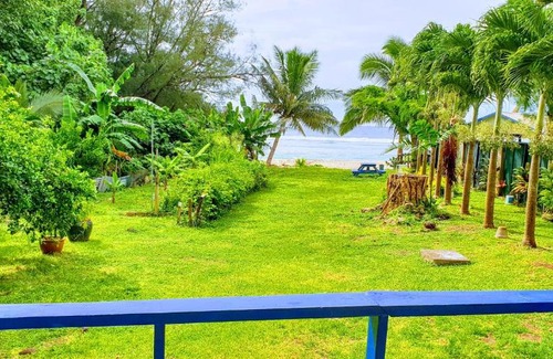 Avarua Apartment | Are Tamareni 2BR Beach Cottage or River Studio