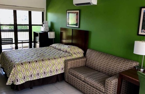 Esperanza Bed & Breakfast | Arecibo Observatory-VSQ