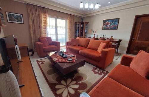 Kodrra Apartment | ARES Apartment 4 / Beach-front apartment
