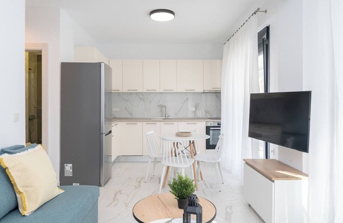Paralia Ofryniou Apartment | Areti Residential Complex