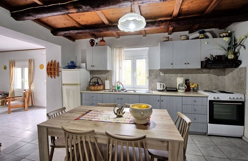 Drakona Villa | Aretousa - Country house with private pool in Crete