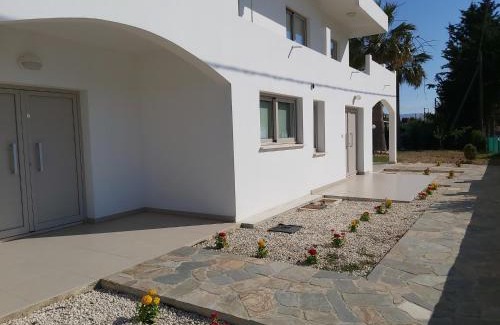Argaka Apartment | Argaka Palm Tree Apts