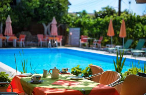 Benitses Apartment | Argo Pool & Bar