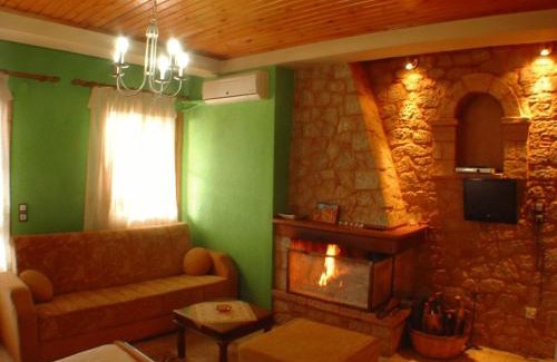 Arachova House | Ariadne Guesthouse