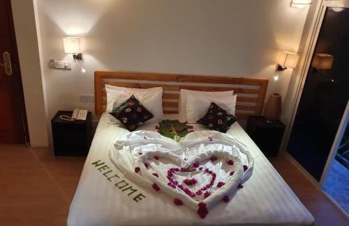 Dhangethi House | Arianna Dhangethi