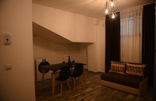 Craiova Apartment | Arin l Aparthotel #1