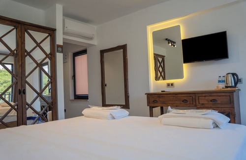Gokceada Hotel | Aris Guest House