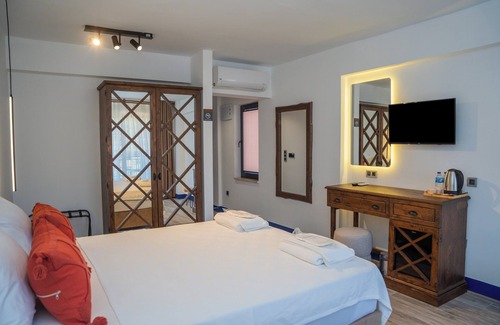 Gokceada Hotel | Aris Guest House