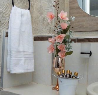 Cali Hotel | ArisSha Boutique Hotel