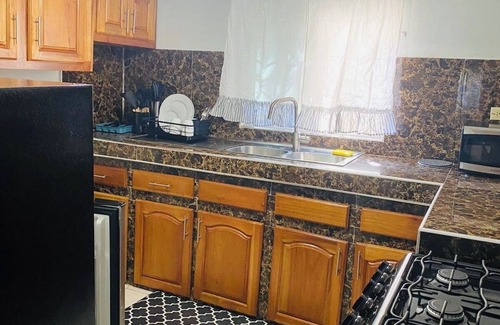 Santa Cruz House | Aristo Oasis, come and unwind in paradise. Santa Cruz Jamaica. 5 mins to Town