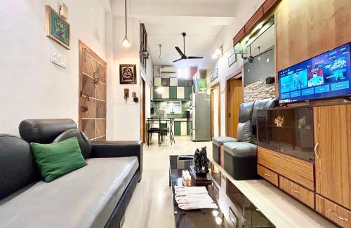Kolkata Apartment | Aristocratic 3BHK apartment near Eastern Metropolitan Club, Santoshpur
