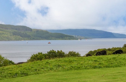 Gruline Cottage | ARLE LODGE, family friendly, with a garden in Salen, Isle Of Mull