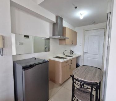 Matandang Balara Apartment | Arlene's Studio Apartment