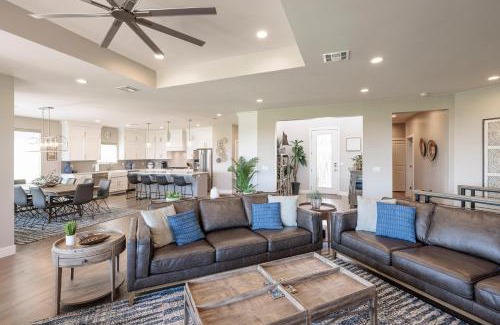 St. George House | Around The World At The Ledges