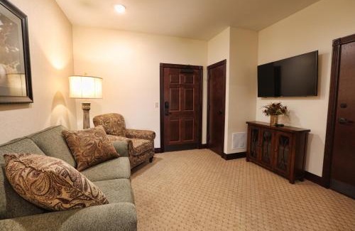 Broken Bow Hotel | Arrow Hotel
