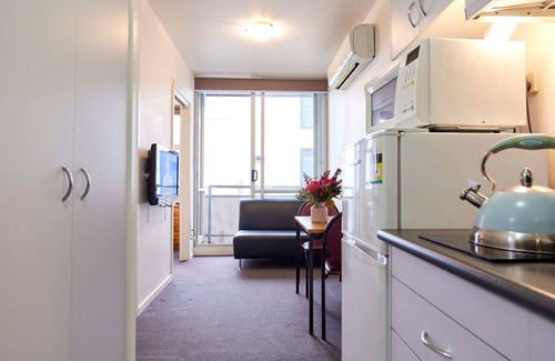 Carlton South Apartment | Arrow on Swanston