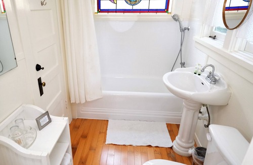 South Pasadena Bed & Breakfast | Arroyo Vista Inn