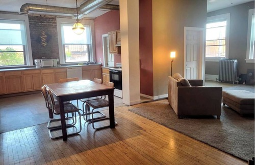 Jackson Apartment | Art BnB in Downtown Jackson