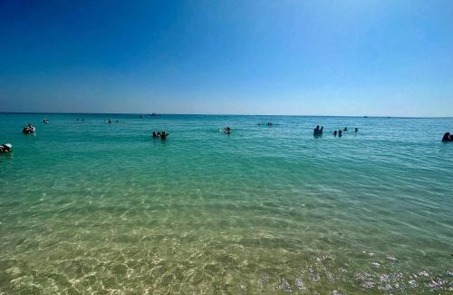 South Pointe Apartment | Art Deco Suite Steps from Beach in South of Fifth