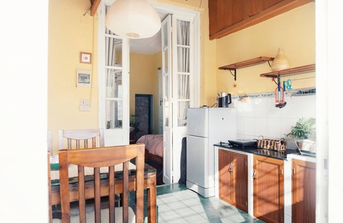 Hai Ba Trung Apartment | Art Duplex | Private Terrace and Cozy Attic