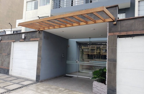 Sector 1 Apartment | Art House Premium 4BR Lima San Isidro