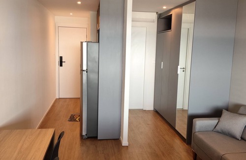 Armacao Apartment | Art Studio - Armação Beach - Oceanfront Studio with Gourmet Balcony 36m Unit 107