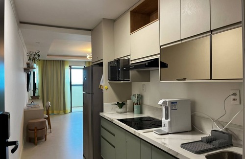 Armacao Apartment | Art Studio - Armação Beach - Oceanfront Studio with Gourmet Balcony - 45m² Unit 108