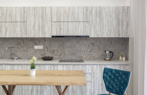 Nea Smirni Apartment | Artemis Suite - Spacious 2-BDRM apartment, central & safe!