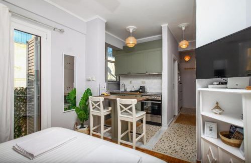 Dafni-Ymittos Apartment | Artemonos Loft Acropolis View