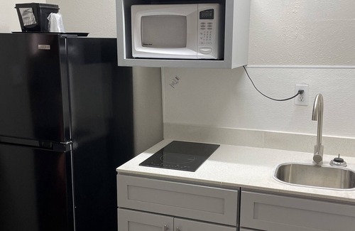 Artesia Hotel | Artesia Inn Extended Stay